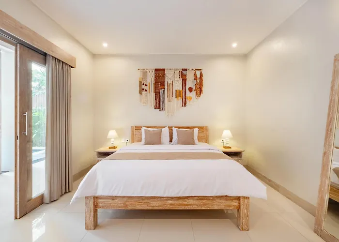 ☆ Larissa ☆ 2br Pool Kuta Petitenget * 塞米亚克