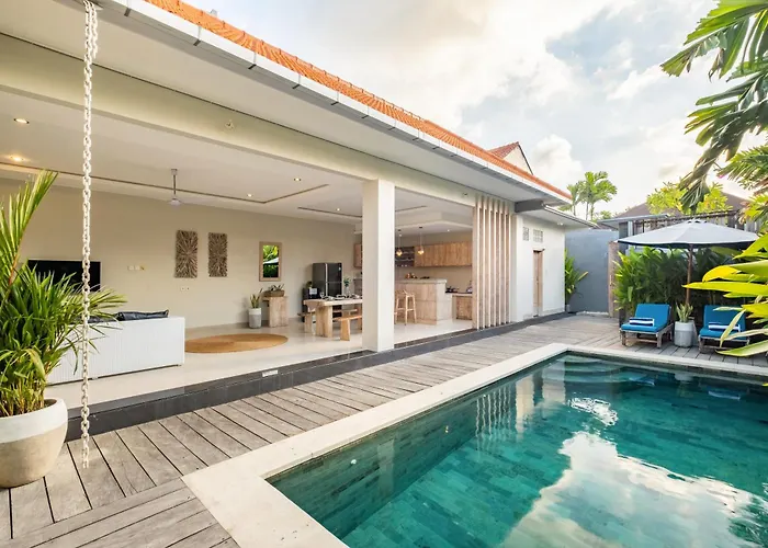 别墅 ☆ Larissa ☆ 2br Pool Kuta Petitenget 塞米亚克