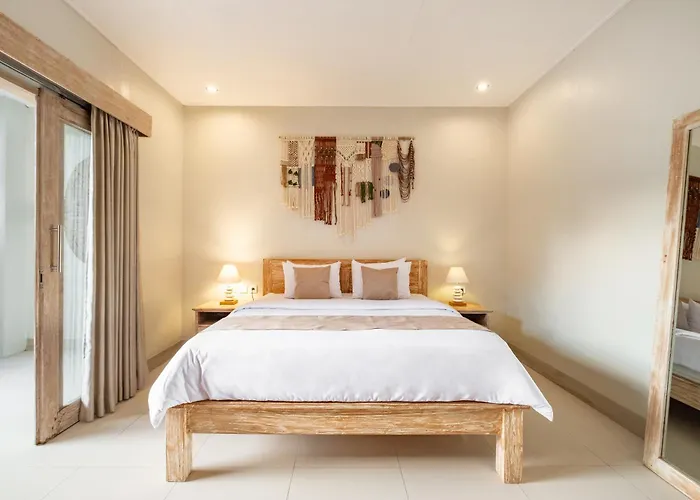 别墅 ☆ Larissa ☆ 2br Pool Kuta Petitenget 塞米亚克