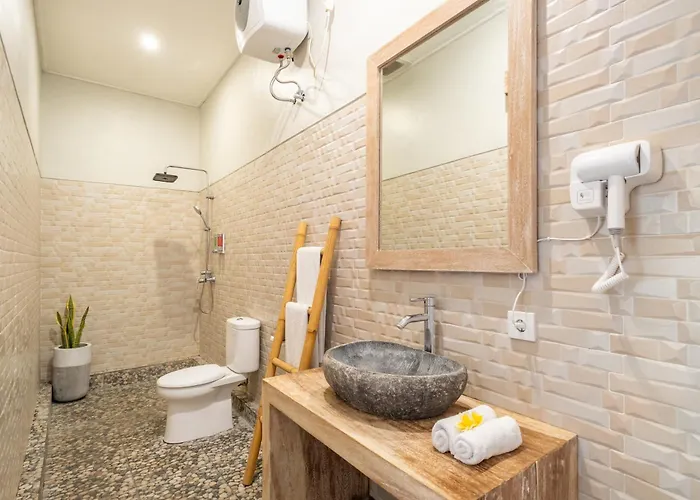 ☆ Larissa ☆ 2br Pool Kuta Petitenget * 塞米亚克