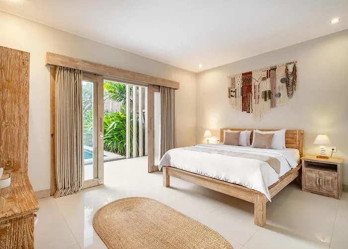 ☆ Larissa ☆ 2br Pool Kuta Petitenget 别墅 *