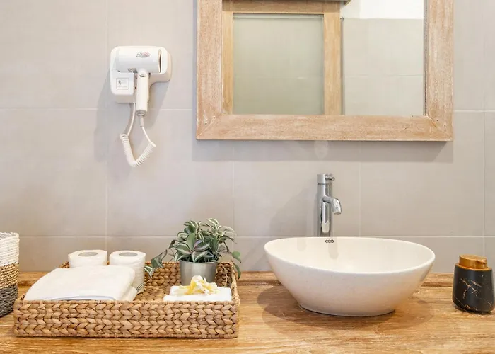 ☆ Larissa ☆ 2br Pool Kuta Petitenget